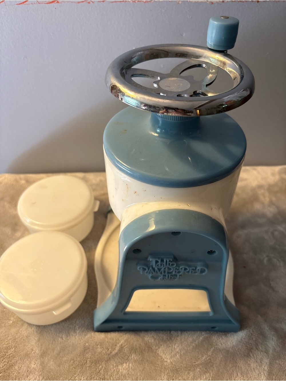 The Pampered Chef Light Blue Kitchen Ice Shaver